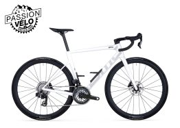 Teammachine SLR 01 THREE 2025