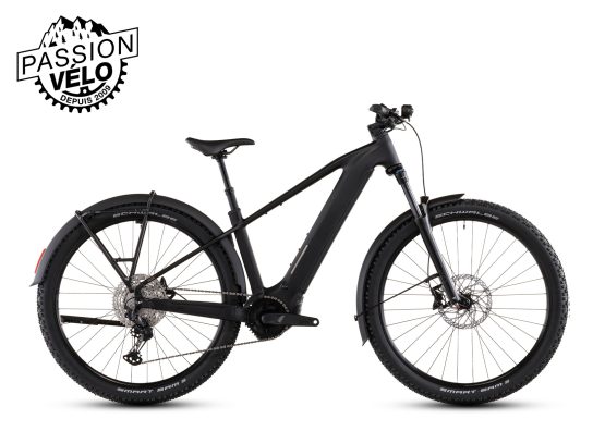 Reaction Hybrid PRO 800 FE 2025