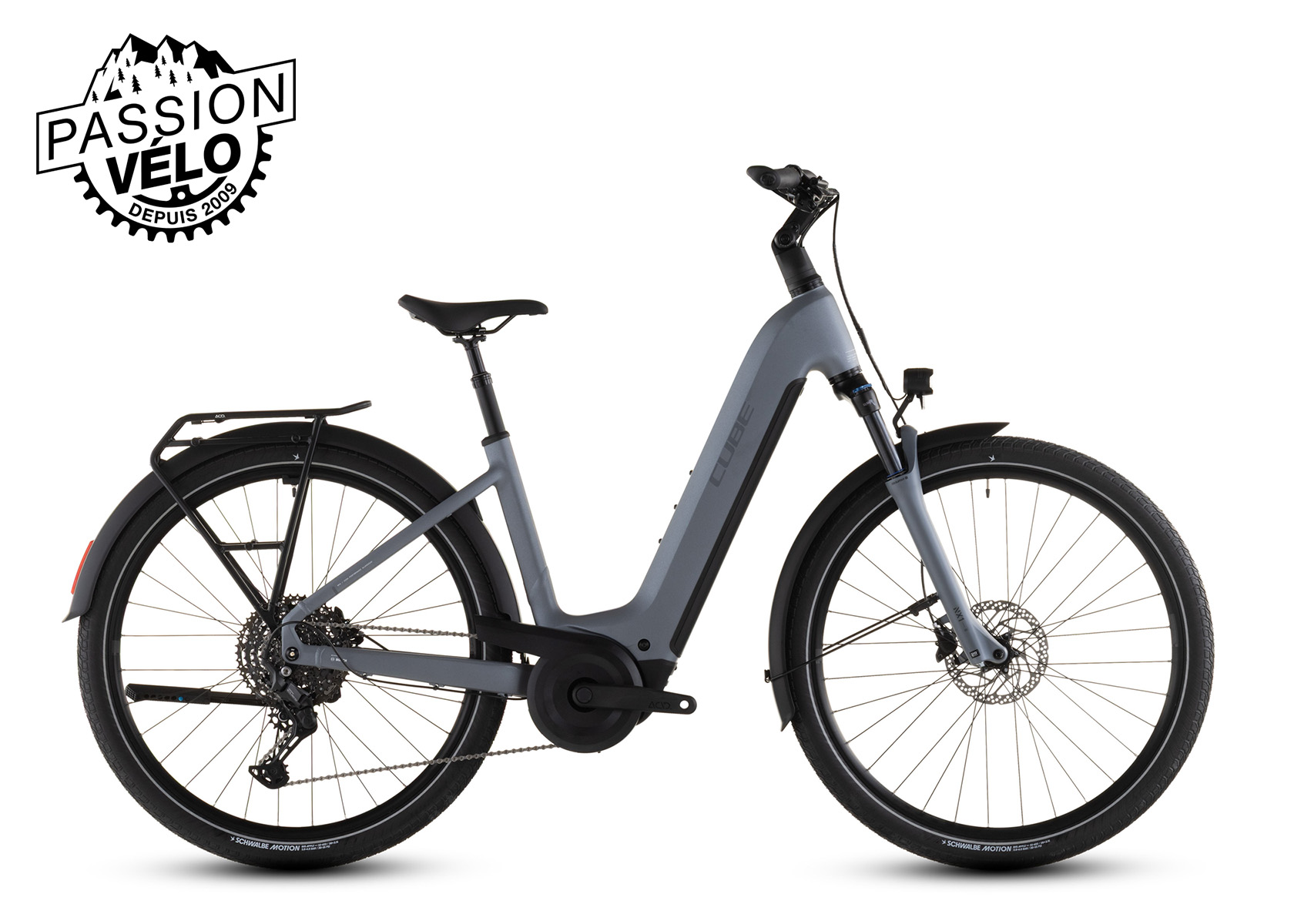 Touring Hybrid PRO 800 2026